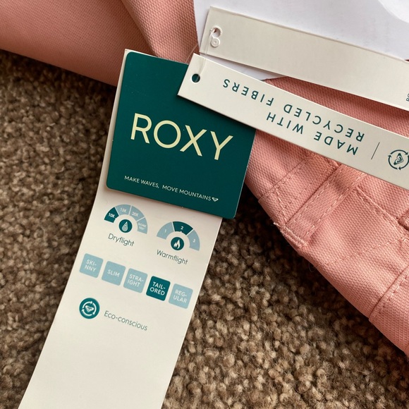 NWT Roxy women’s large snow/ski pants. Very pretty dusted pink color. - Picture 6 of 8
